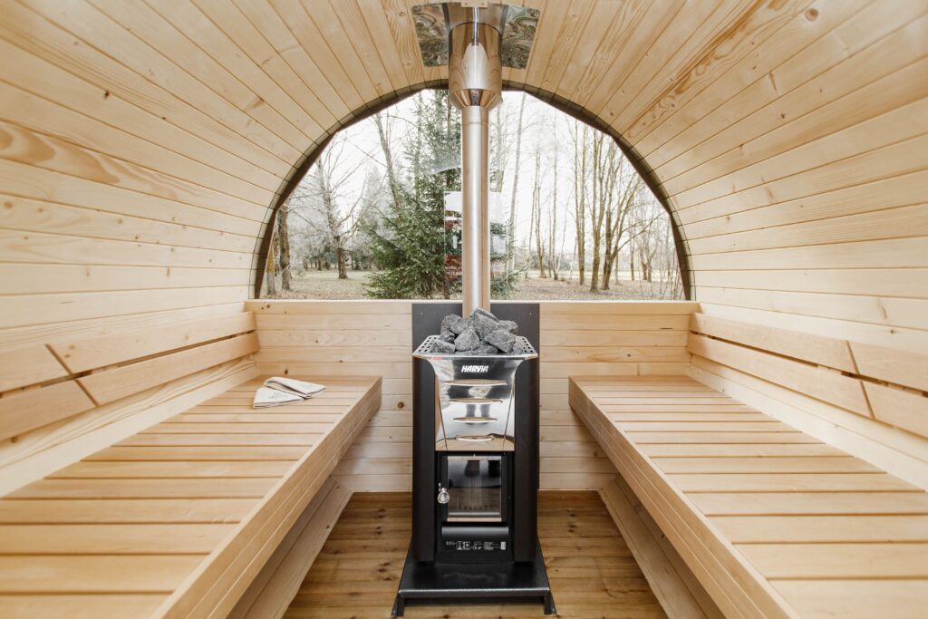 3M Rundsauna mit Terrasse