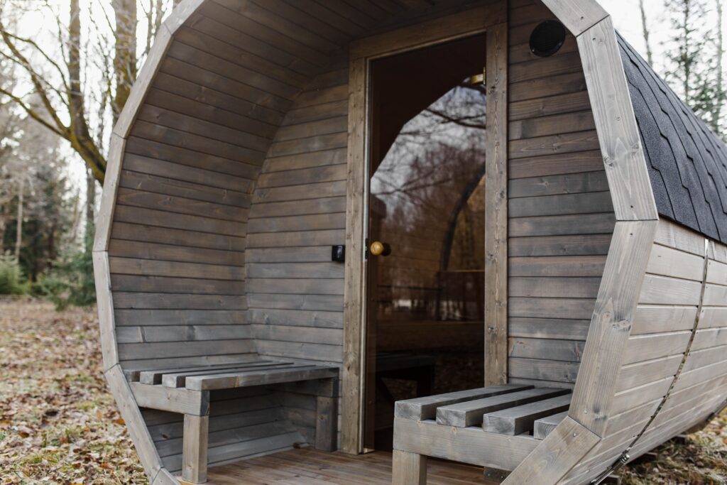 3M Rundsauna mit Terrasse