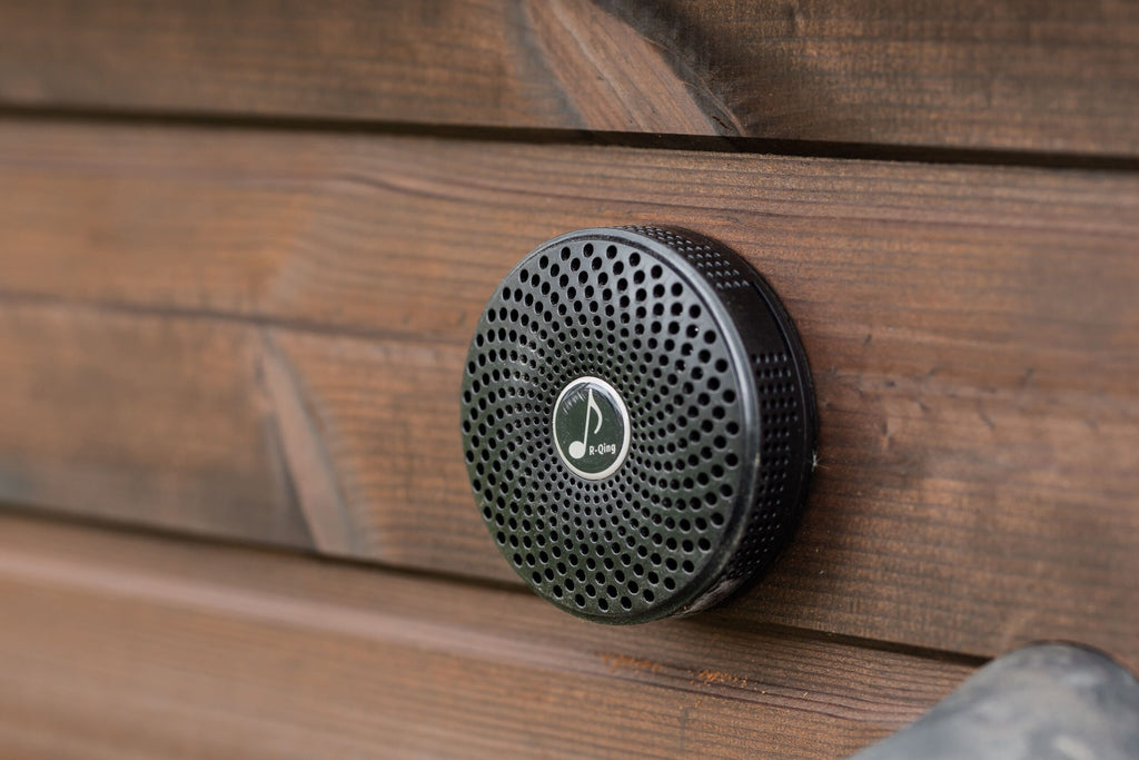 Quadratischer Acryl-Whirlpool (mit Außenheizung) 220×220 mm – Fichtenholz