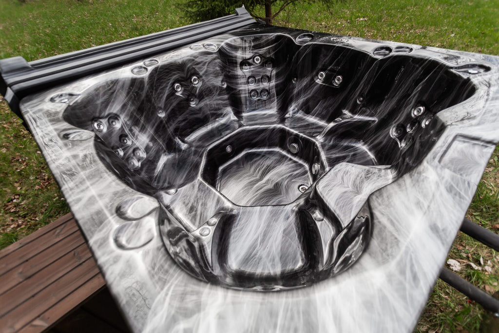 Quadratischer Acryl-Whirlpool (mit Außenheizung) 220×220 mm – Fichtenholz