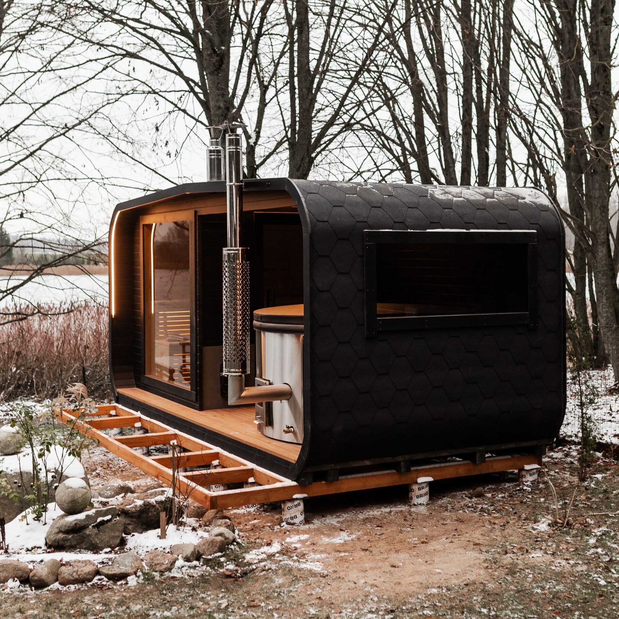 2-in-1 LUX Sauna + Whirlpool