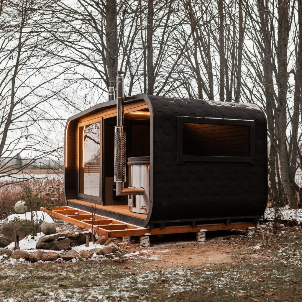 2-in-1 LUX Sauna + Whirlpool