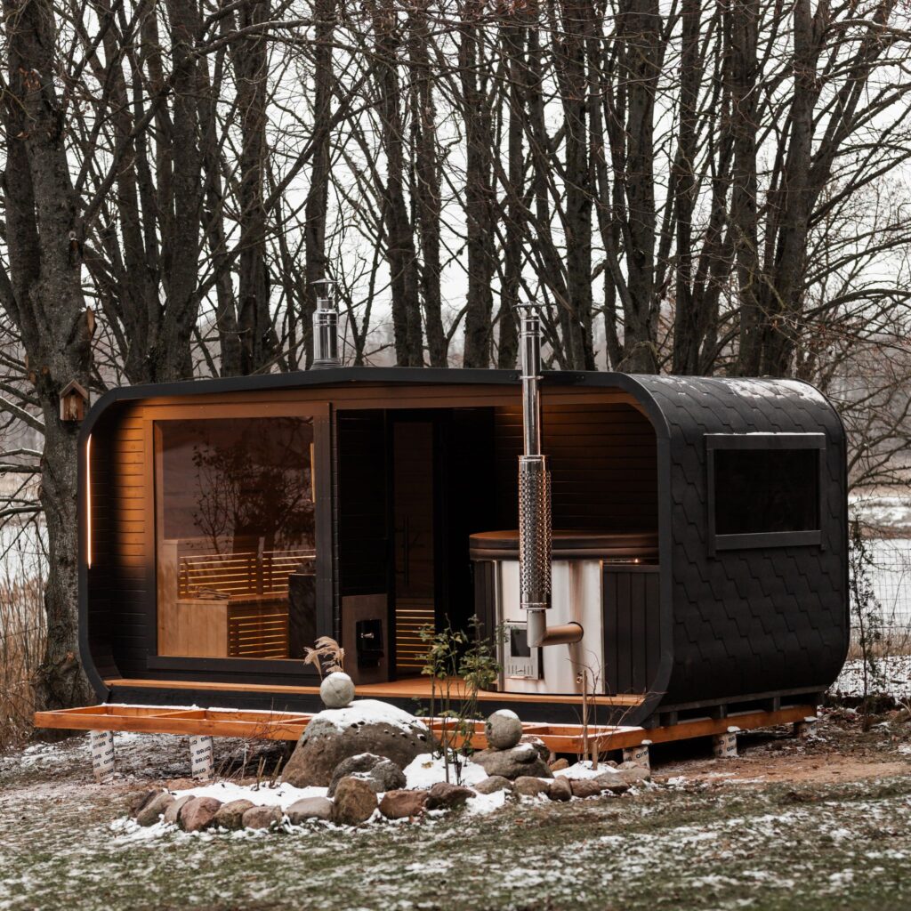 2-in-1 LUX Sauna + Whirlpool