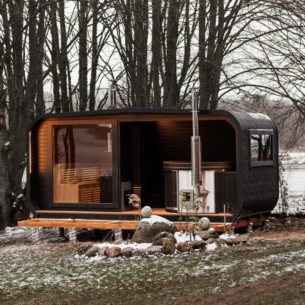 2-in-1 LUX Sauna + Whirlpool