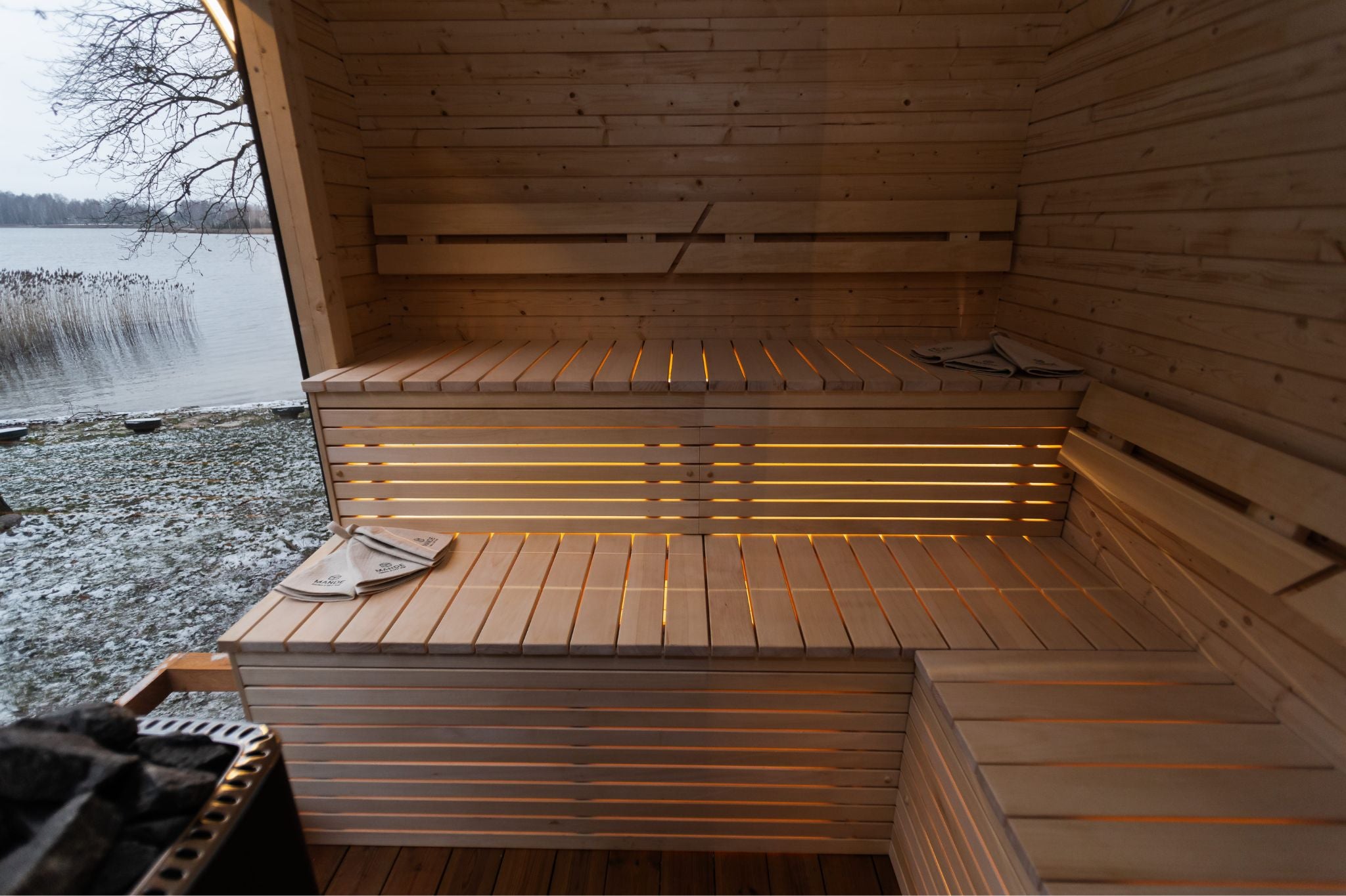 2-in-1 LUX Sauna + Whirlpool