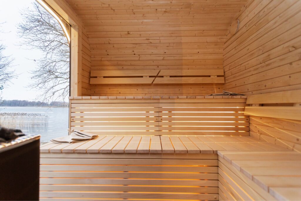 2-in-1 LUX Sauna + Whirlpool