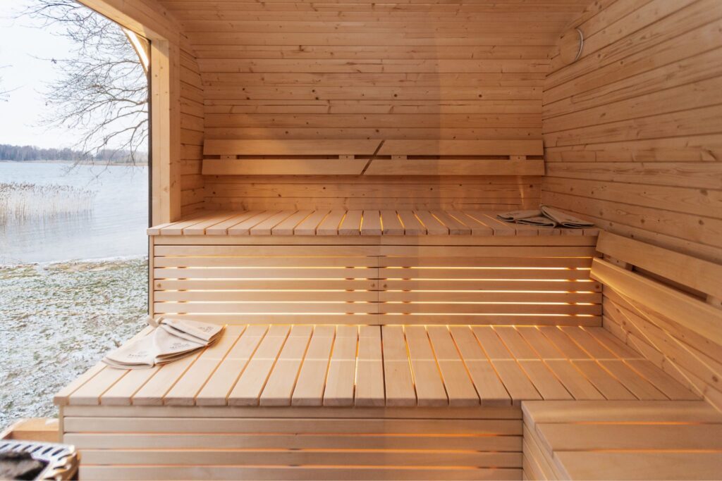 2-in-1 LUX Sauna + Whirlpool