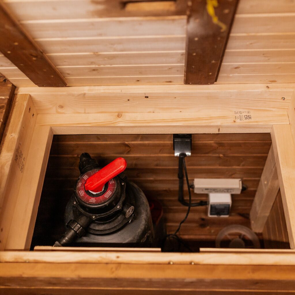 2-in-1 Oasis Sauna + Whirlpool