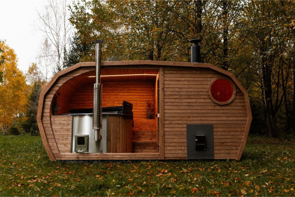 2-in-1 Oasis Sauna + Whirlpool