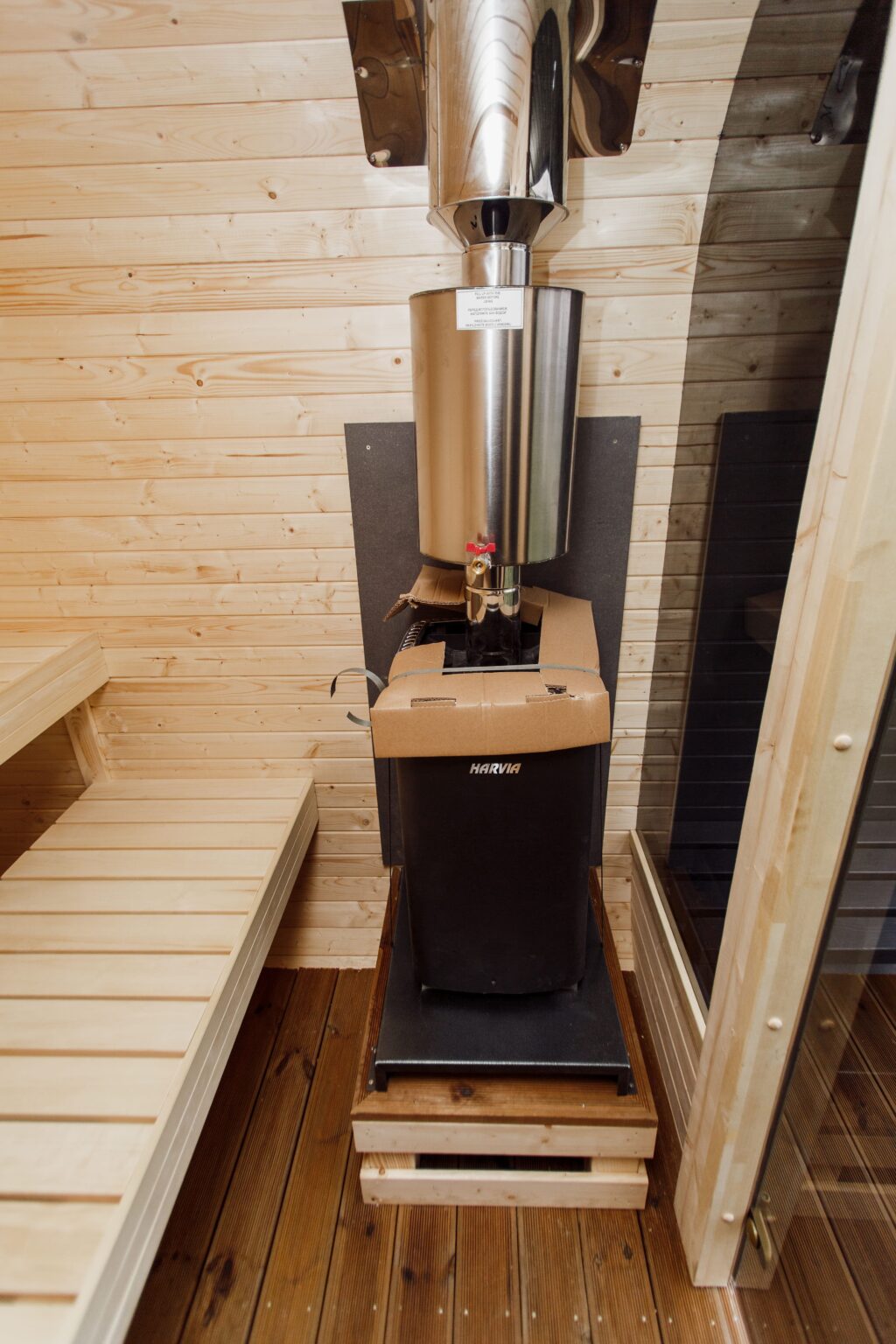 3M CUBE Sauna mit Terrasse