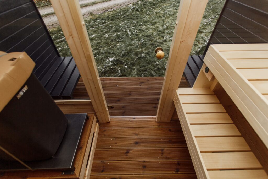 3M CUBE Sauna mit Terrasse