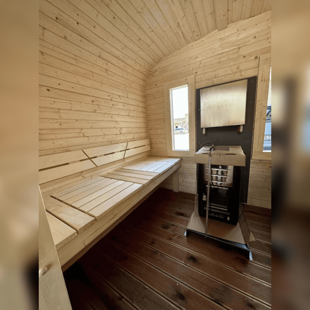 4M CUBE Sauna mit Vorraum
