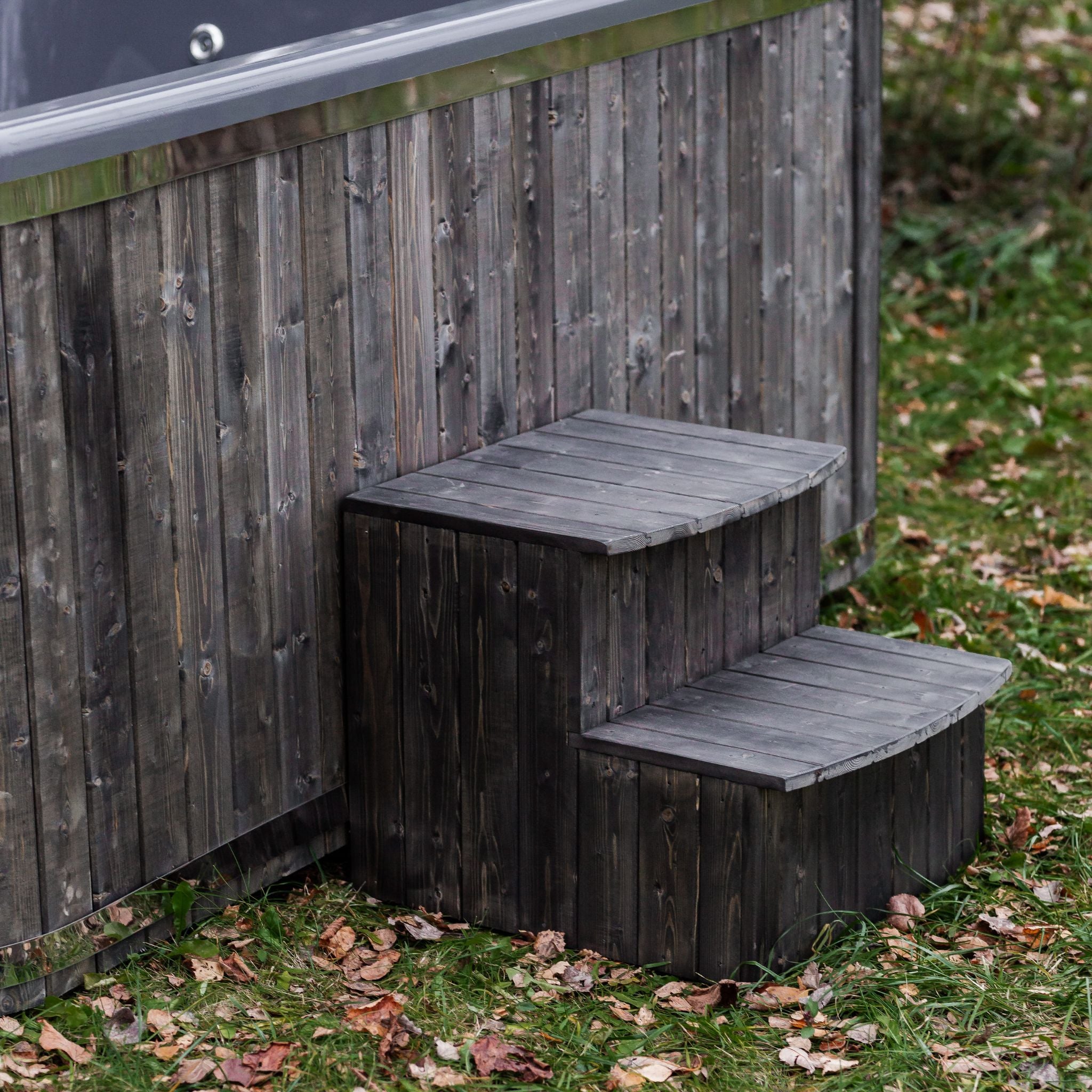 Quadratischer Whirlpool aus Fiberglas (mit integrierter Heizung), 220 × 220 mm – Holzoptik