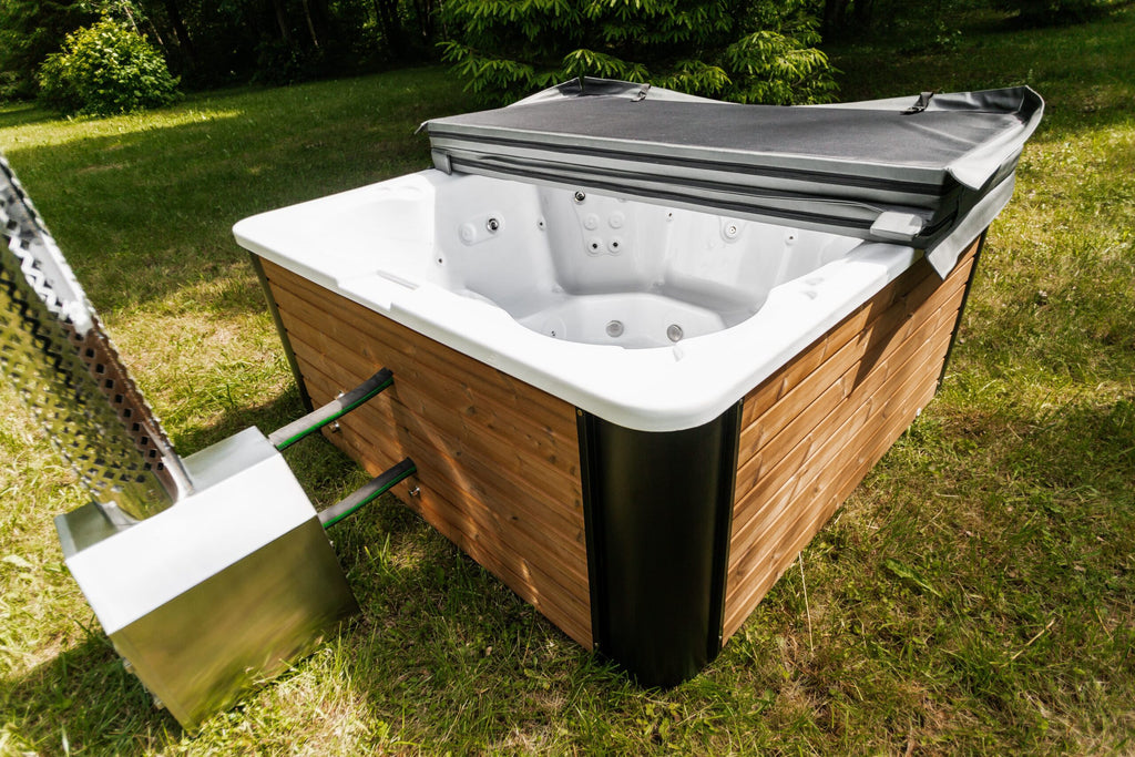 Quadratischer Acryl-Whirlpool (mit Außenheizung) 220×220 mm – Fichtenholz