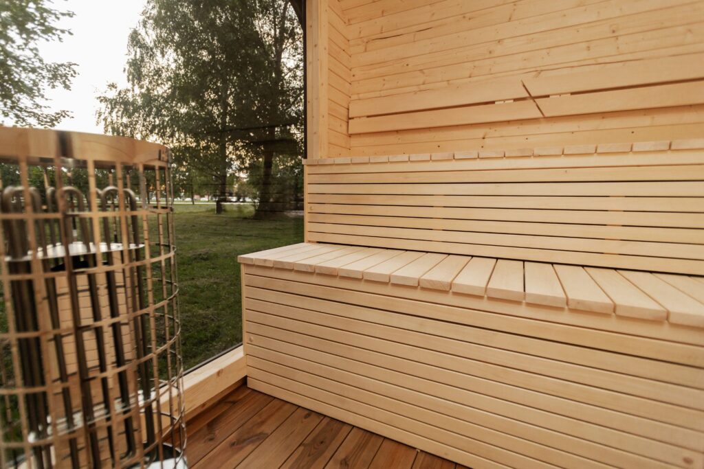 LUX Sauna mit Vorraum 245×500