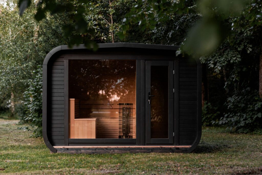 LUX Sauna mit Vorraum 245×500