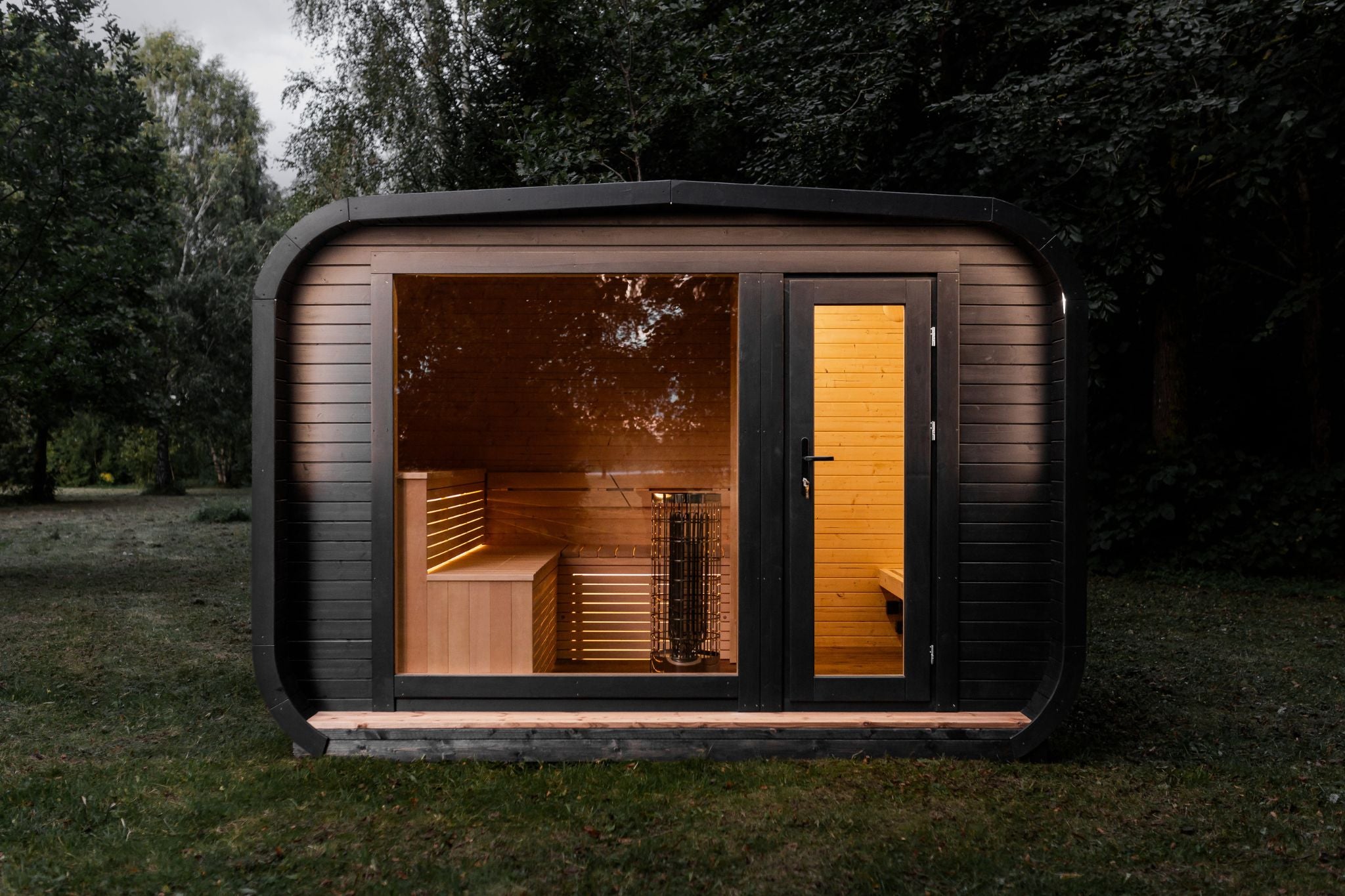 LUX Sauna mit Vorraum 245×500