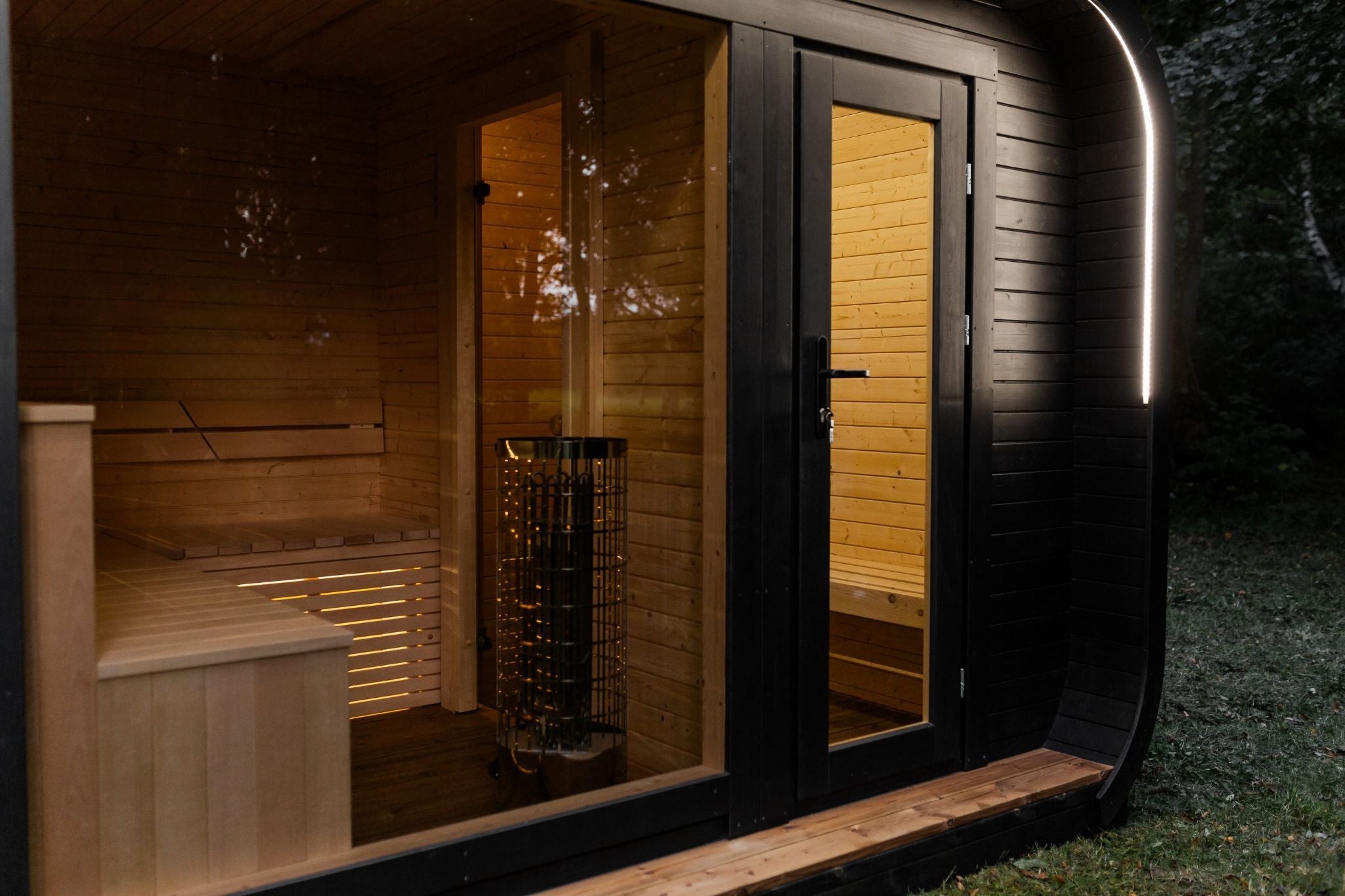 LUX Sauna mit Vorraum 245×500