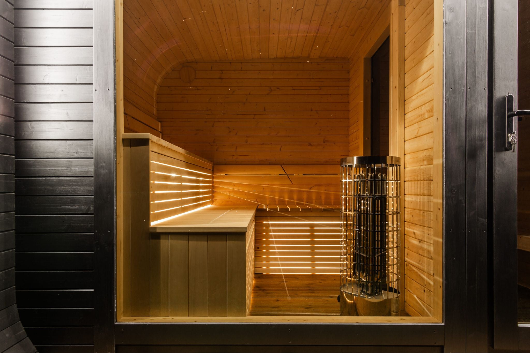 LUX Sauna mit Vorraum 245×500