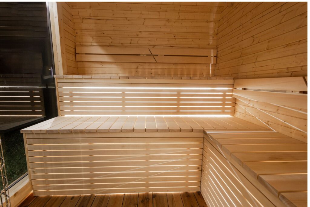 LUX Sauna mit Vorraum 245×500