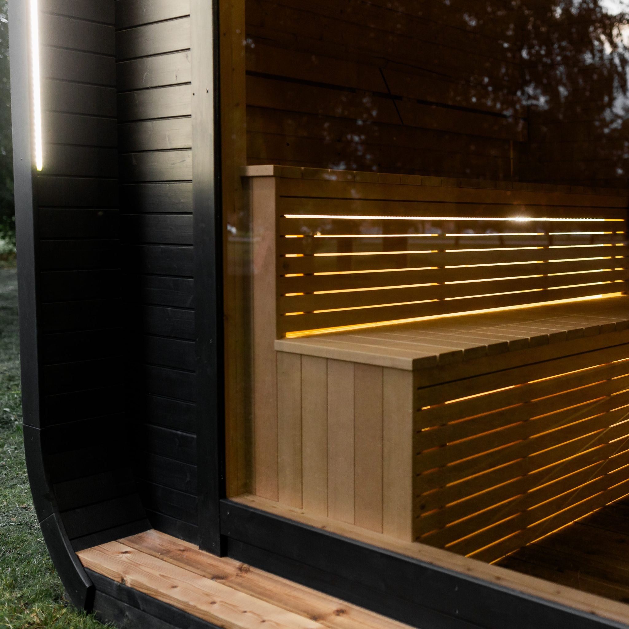LUX Sauna mit Vorraum 245×500
