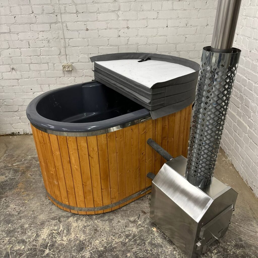 OFURO-Whirlpool aus Fiberglas (externe Heizung) – Verbranntes Holz