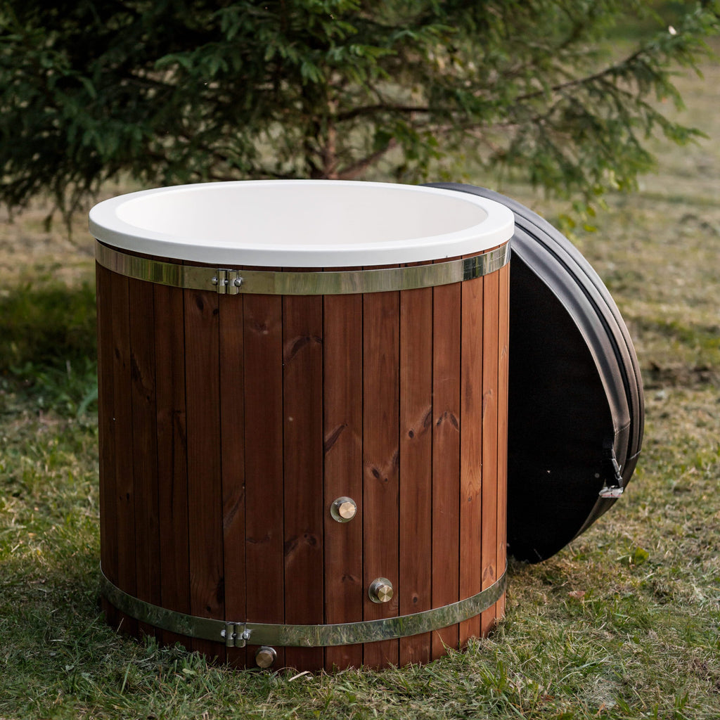 Einzelbadewanne aus Fiberglas mit Kaltwasseranschluss – Verkleidung aus WPC-Kunststoff