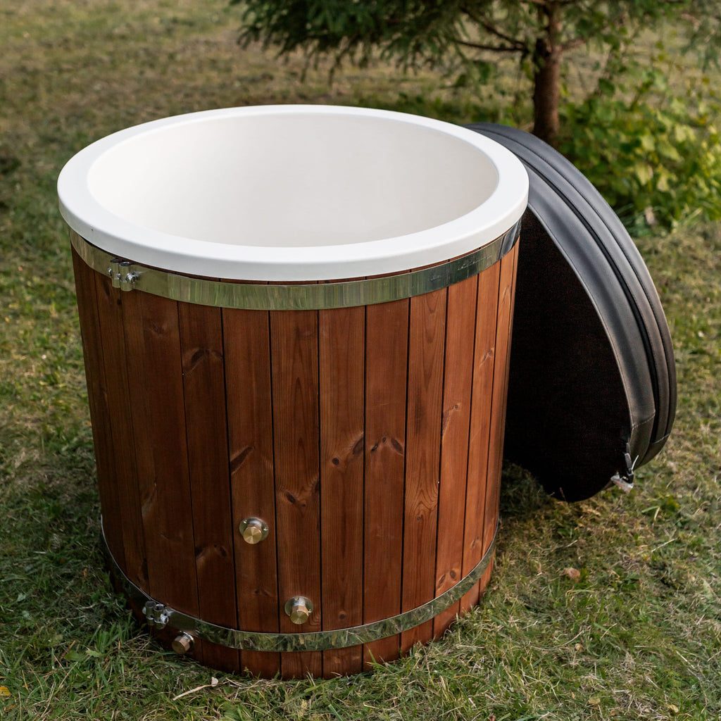 Einzelbadewanne aus Fiberglas mit Kaltwasseranschluss – Verkleidung aus WPC-Kunststoff