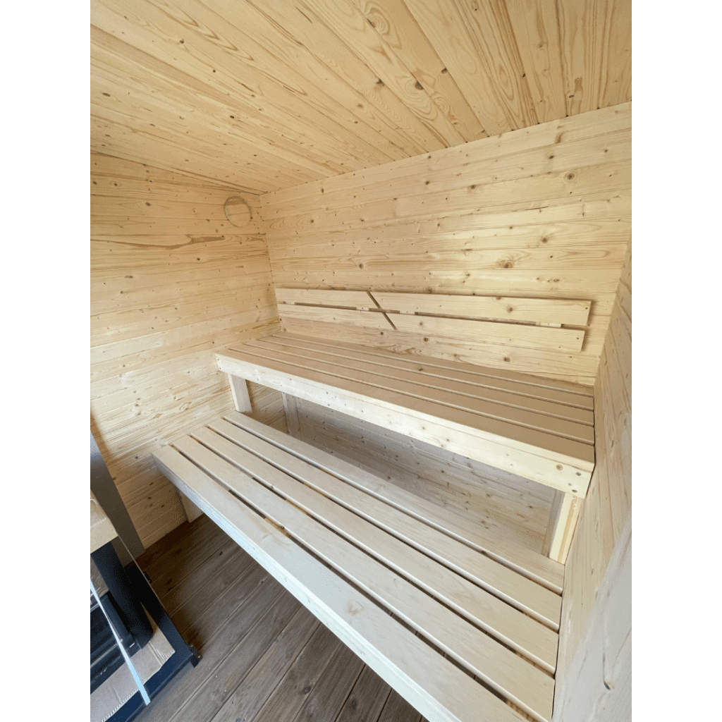 Quadratische Sauna (400 x 240 cm) mit Vorsauna